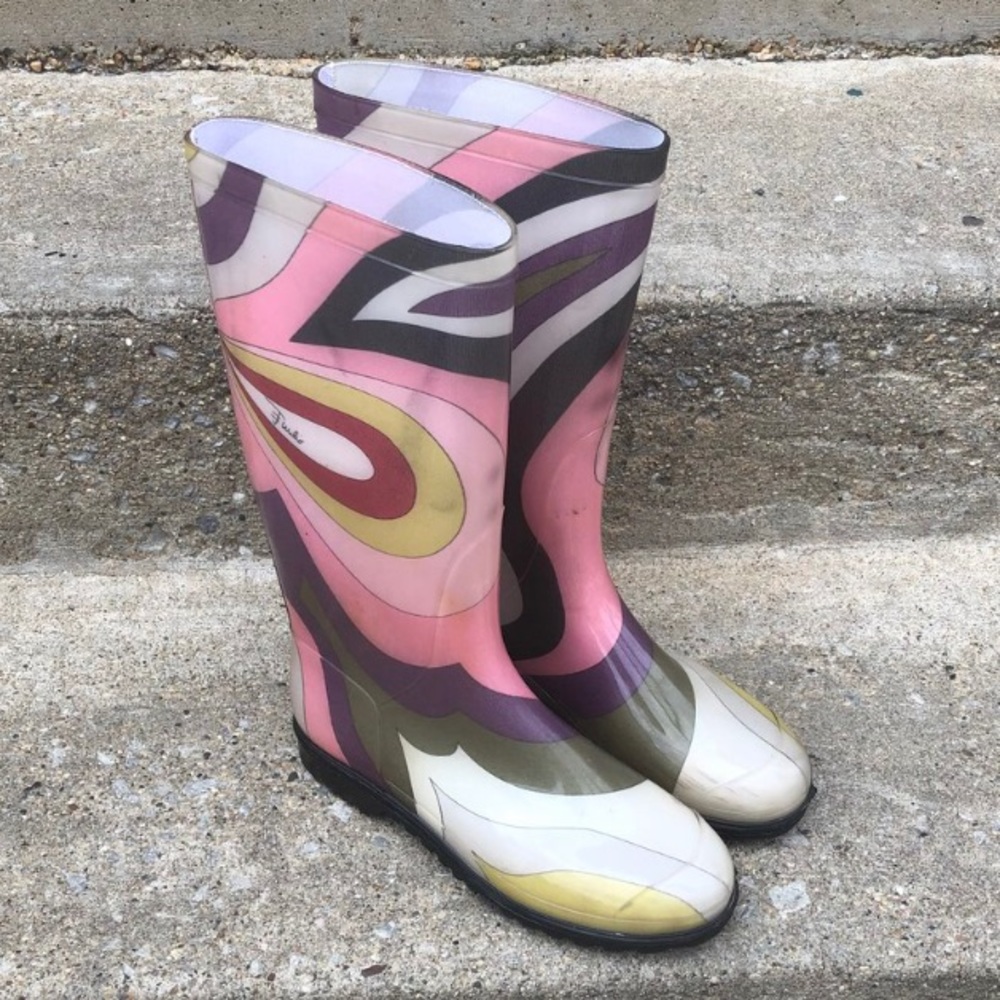 Emilio Pucci rainboots ☔️